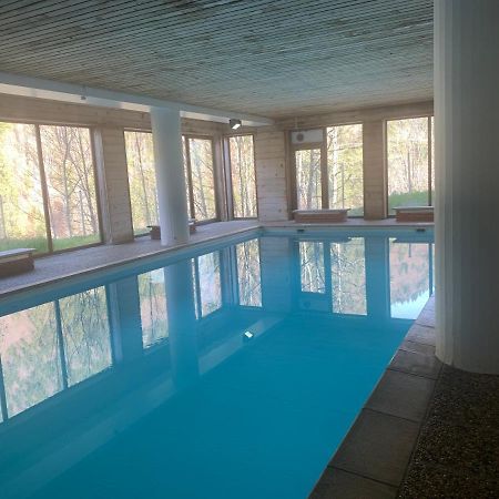 Appartement Avec Acces Piscine- Station- 4 Personnes Saint-Jean-dʼAulps Exteriér fotografie